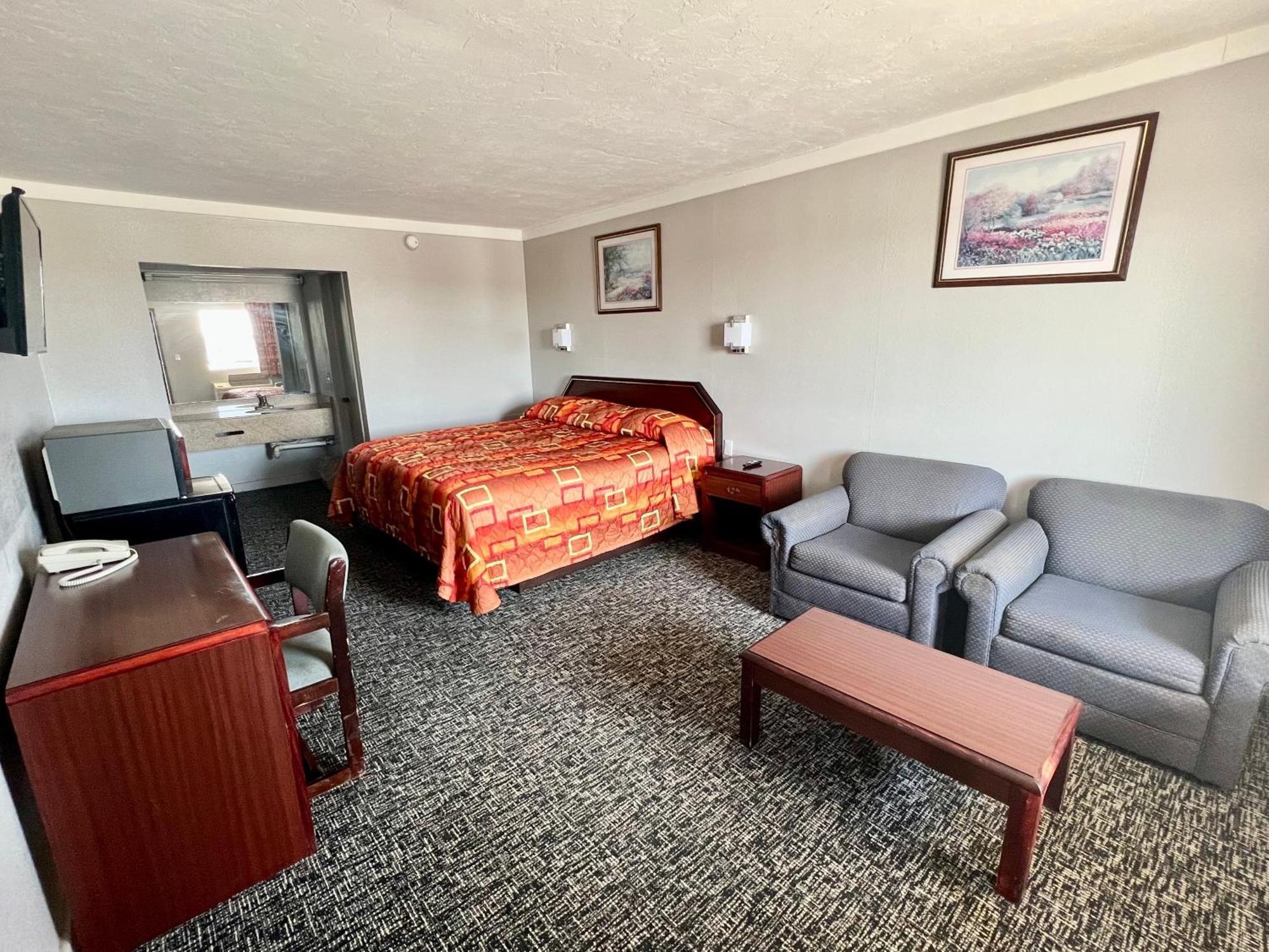Hotel 81 El Reno Ngoại thất bức ảnh